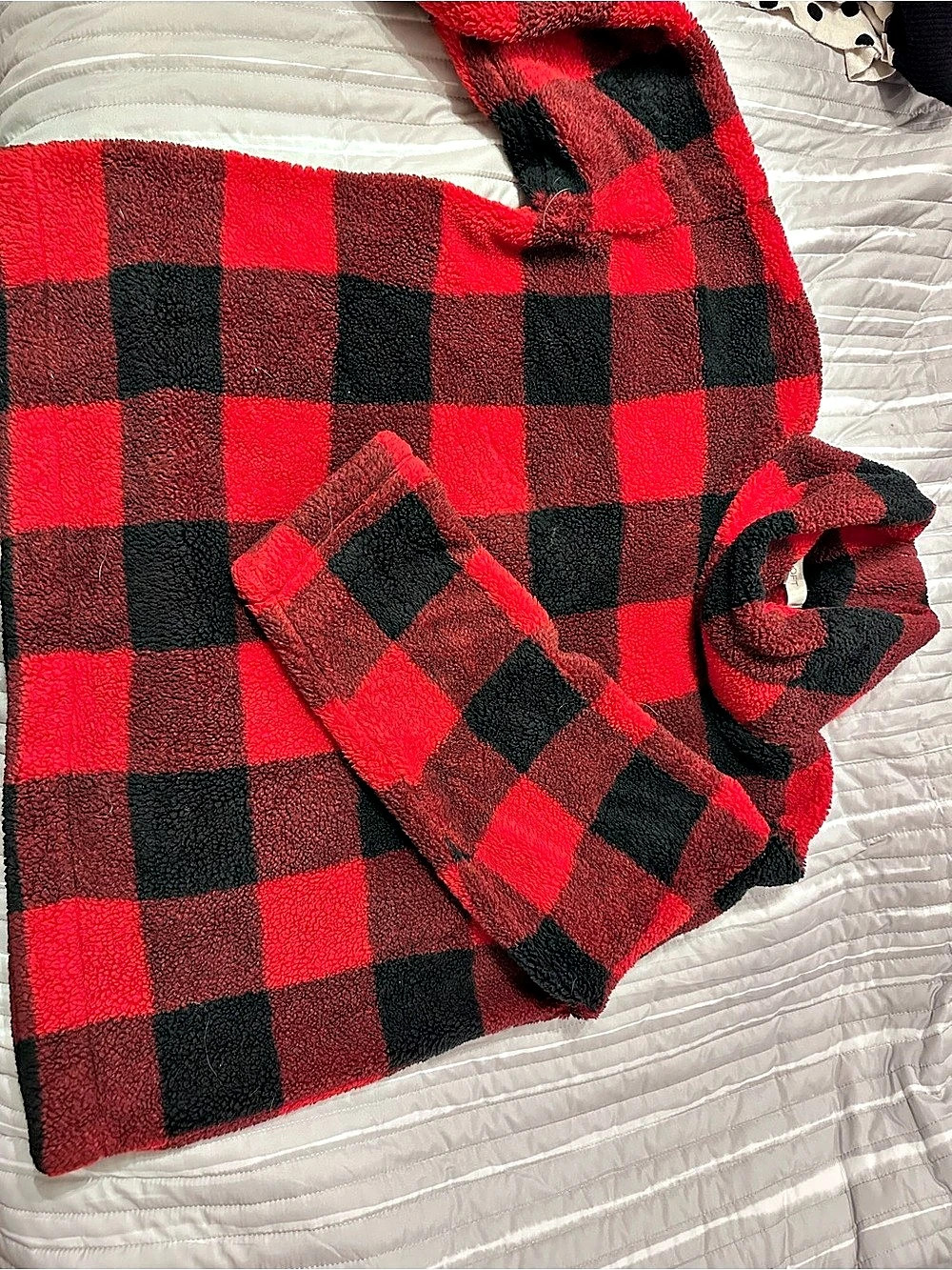 Red & Black Checkered Vest Like New